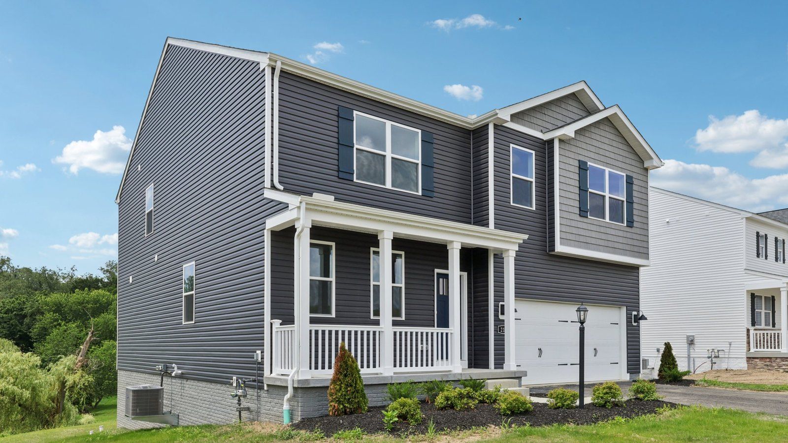 1036 Lindsay Road. Carnegie, PA 15106