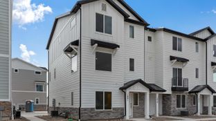 Oliver B - Eagle Point Townhomes: Eagle Mountain, Utah - D.R. Horton