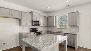 1949 VAN ALEN COURT (Mansfield)