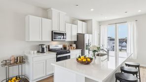 175 Sweetwater Drive (Regent - Finished Basement)