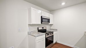5021 FOX GLEN DR (FREEPORT)
