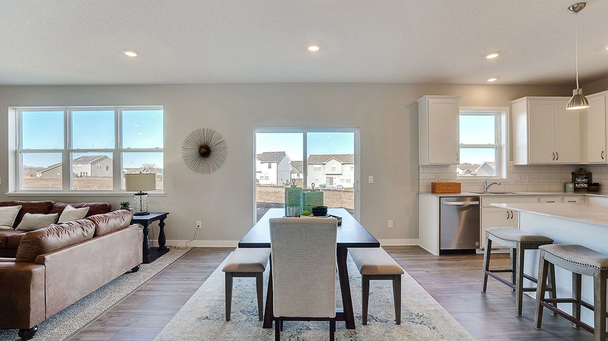 9798  47Th Bay Ne. Saint Michael, MN 55376