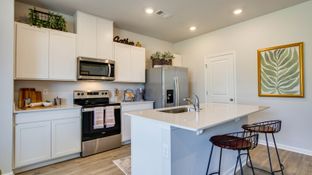 MEDFORD - Woodbridge Glen Townhomes: Lebanon, Tennessee - D.R. Horton Basic