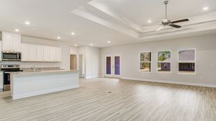 The McKenzie - Roman Oaks: Gulf Breeze, Florida - D.R. Horton Basic