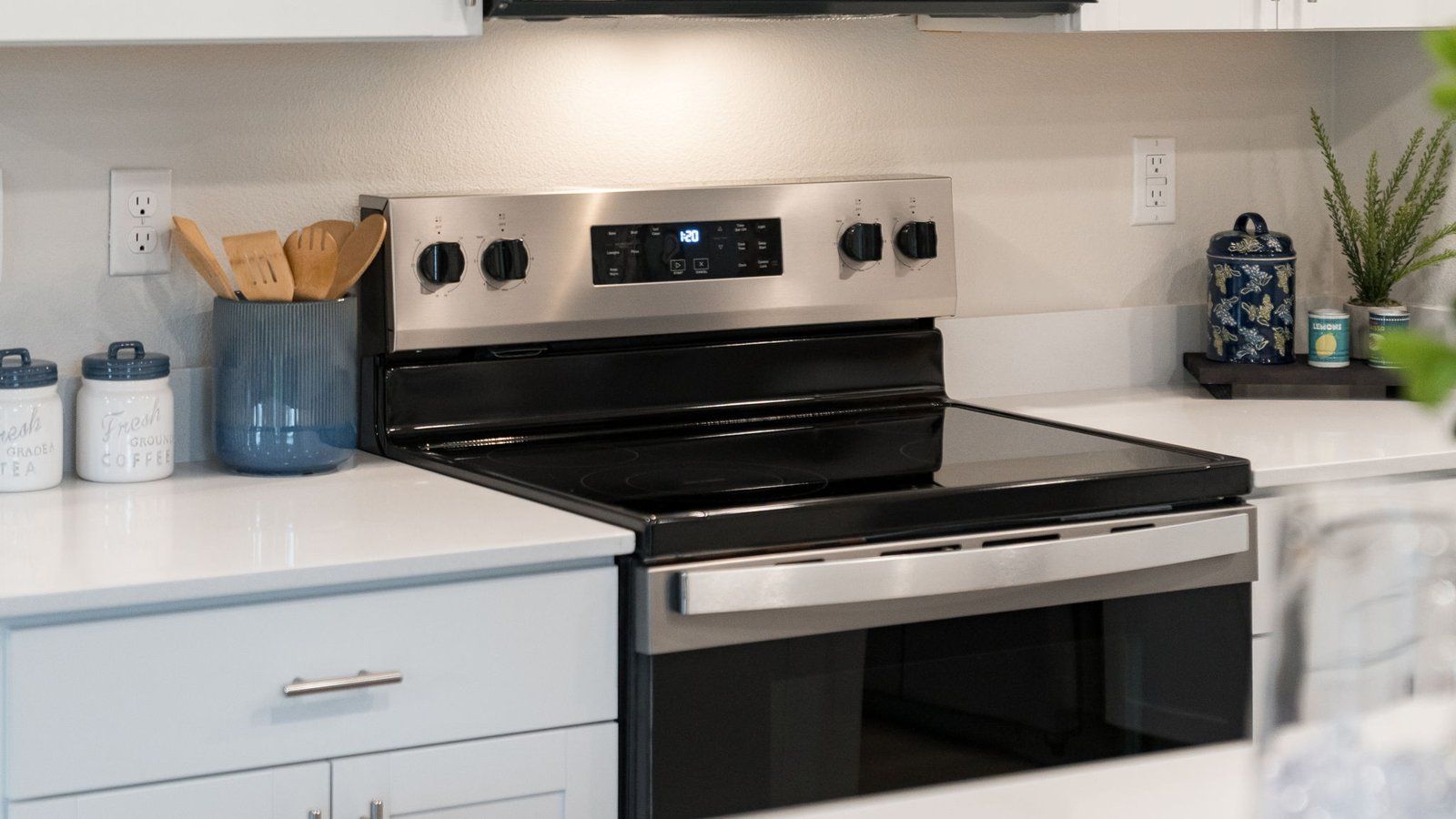 1112 Se 193Rd Place. Camas, WA 98607