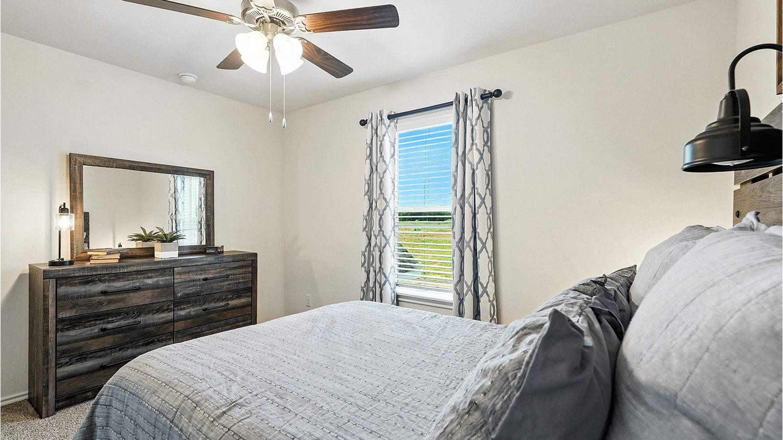 6008 Freedom Drive. Lindale, TX 75771