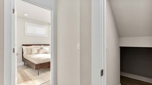 Residence 2 - Legacy Farms Townhomes: Woodinville, Washington - D.R. Horton Basic