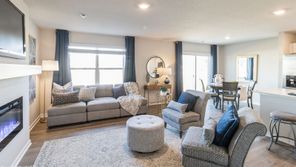 1033 DAISY LN (Pattison)
