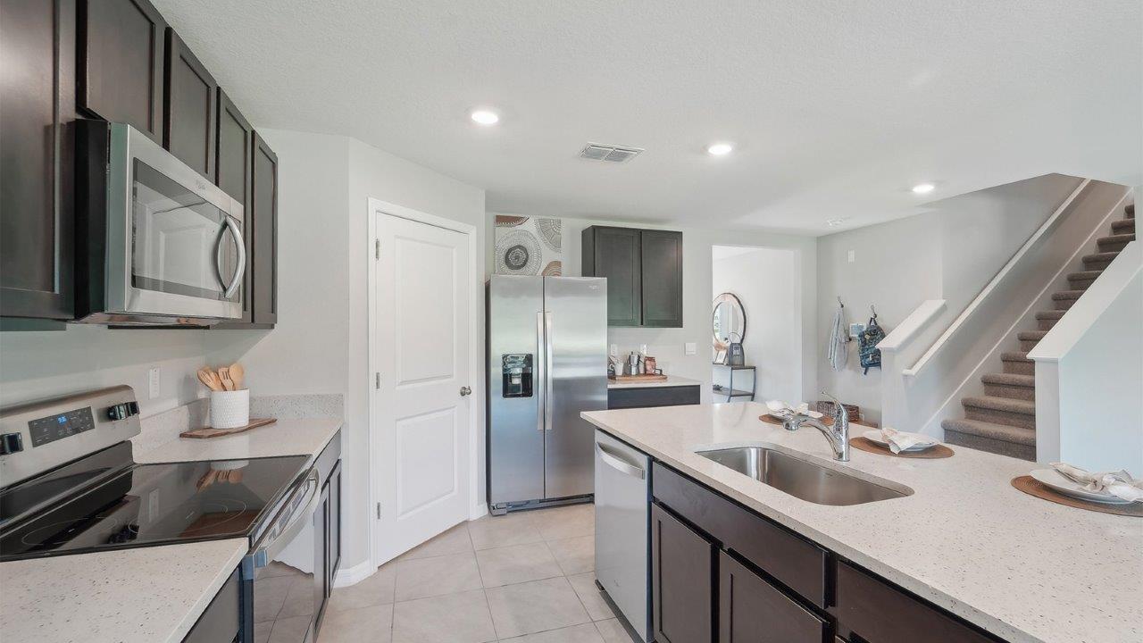 3537 Golden Wheat Ln. Plant City, FL 33565