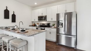 The Arbor Townhomes por D.R. Horton Basic en Johnson City-Bristol Tennessee