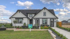 207 Las Lomas Dr (The Irvine)