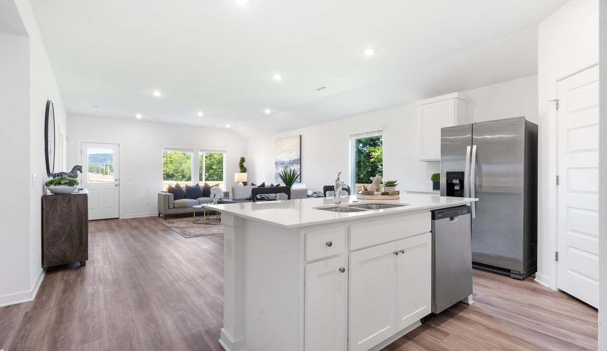 592 Oklahoma St. Farmington, AR 72730