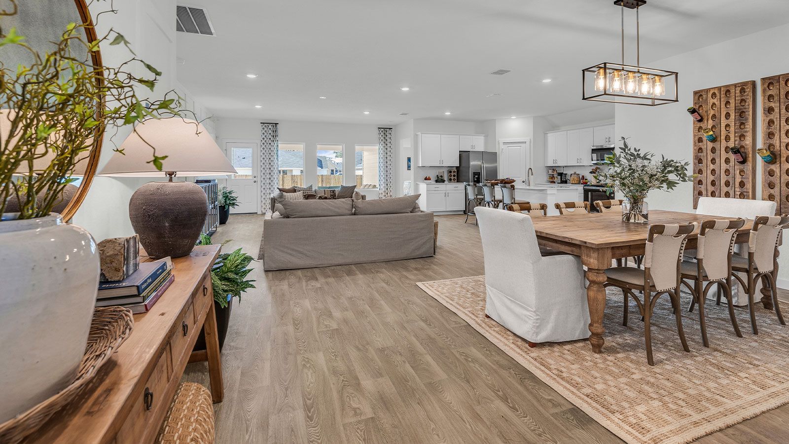 casa en Sonoma Oaks por D.R. Horton