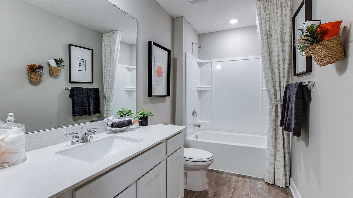 17232 Durham Drive. Lakeville, MN 55044