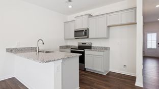Altamont Townhome - Cherokee Crossing: Kodak, Tennessee - D.R. Horton Basic