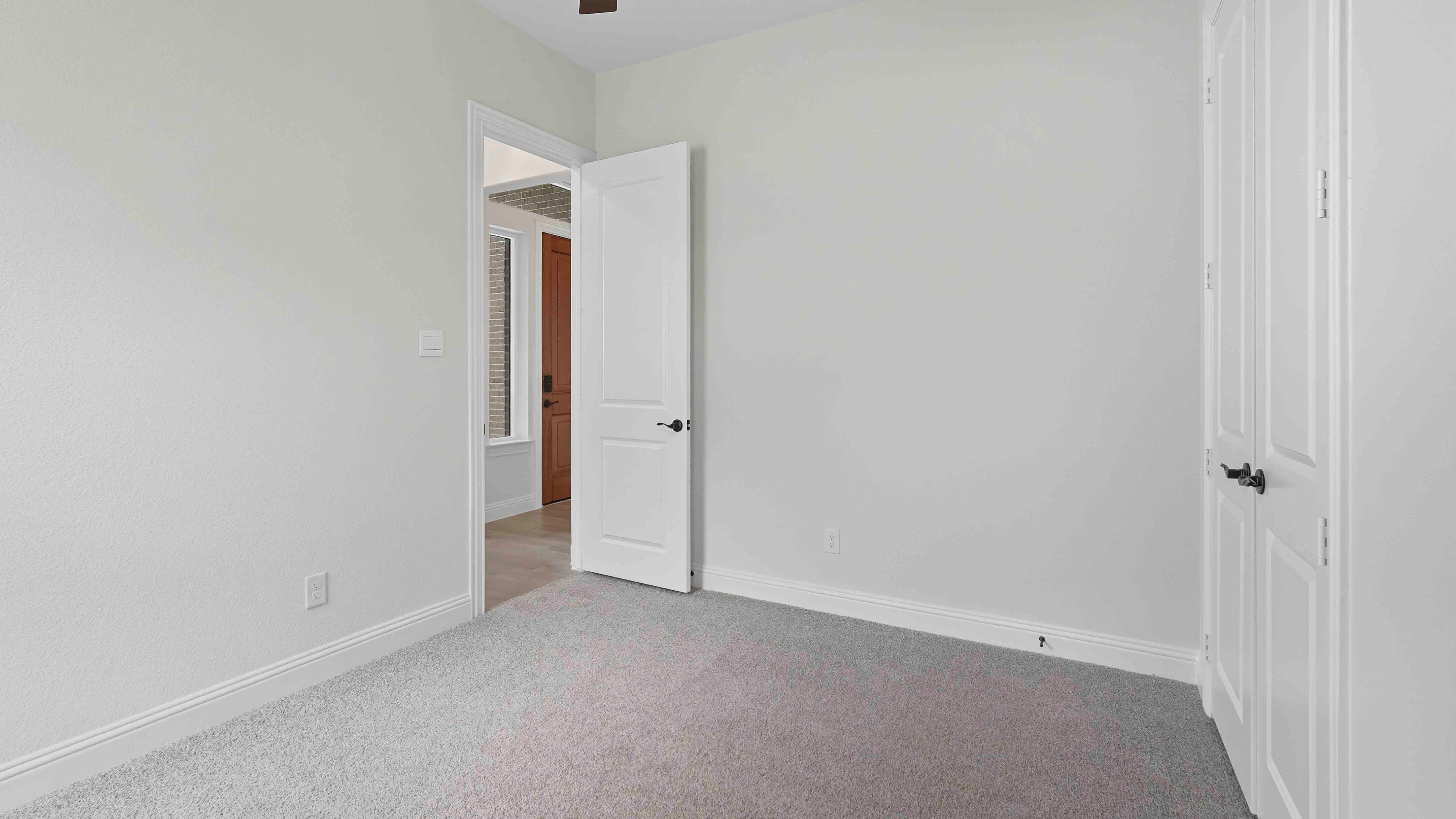 907 Waggoner Drive. Royse City, TX 75189