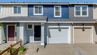 Autumn - Saddle Club Estates Townhomes: Vancouver, Oregon - D.R. Horton Basic