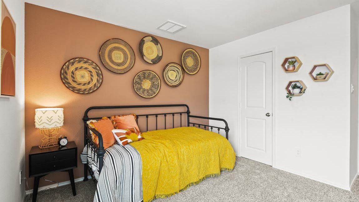 8738 Lake Valley Drive. Montgomery, TX 77316