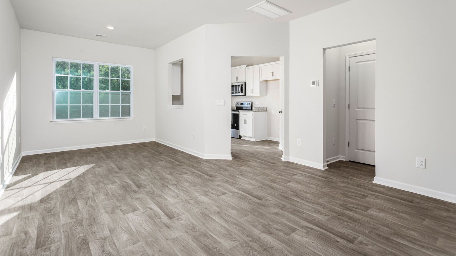 208 Canopy Drive (NEWTON)