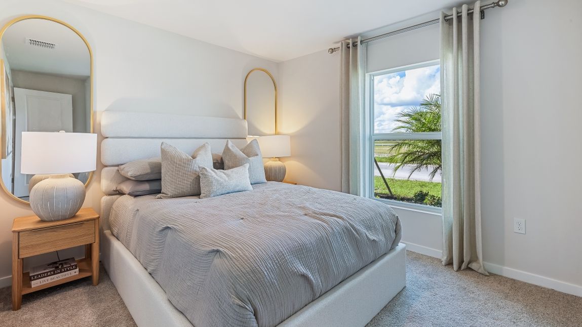 552 Ilaria Ct. Lehigh Acres, FL 33936