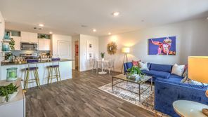 504 GOLDEN MYNA AVE (1309)