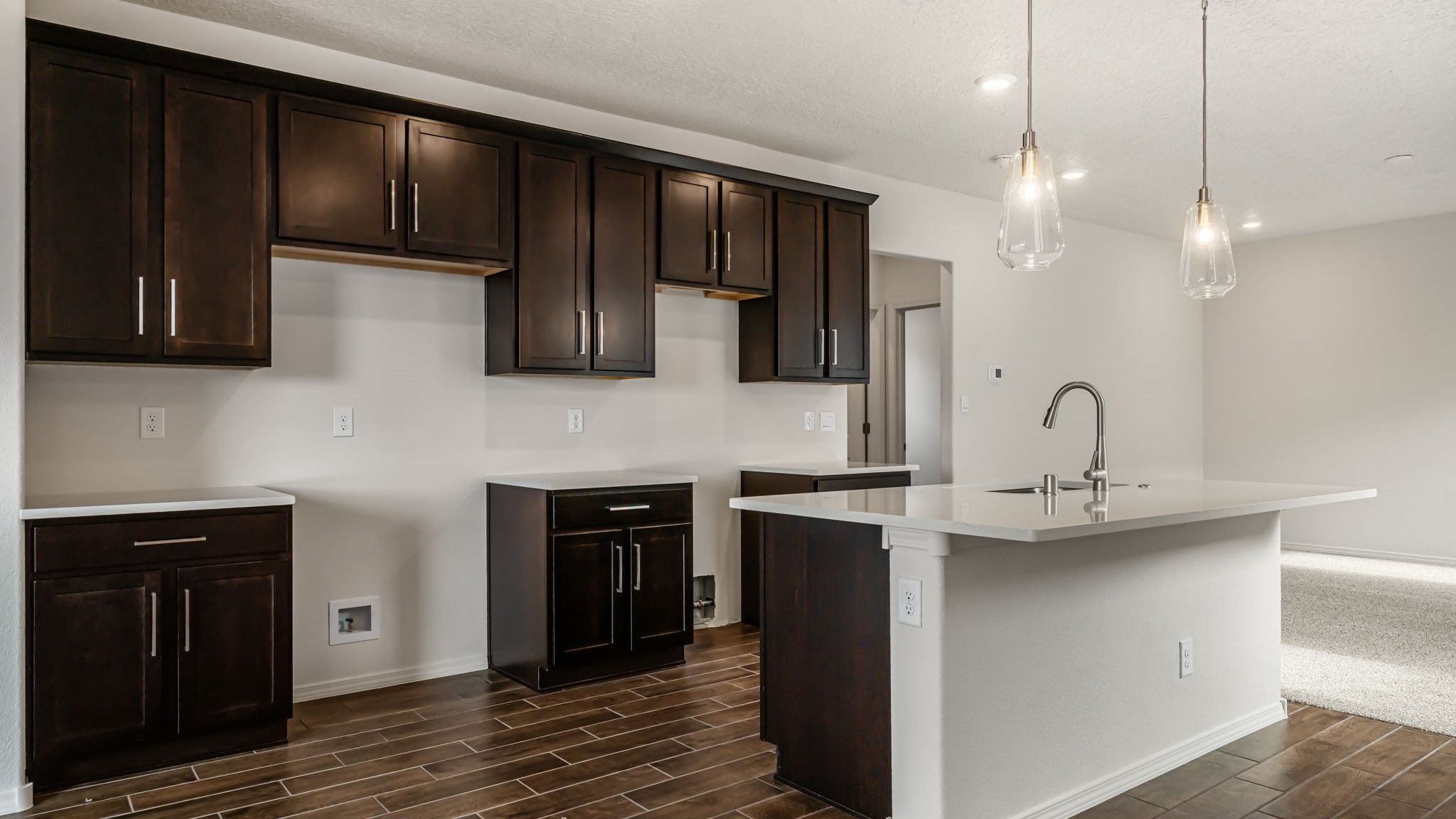 1431 Calle Breve St. Los Lunas, NM 87031