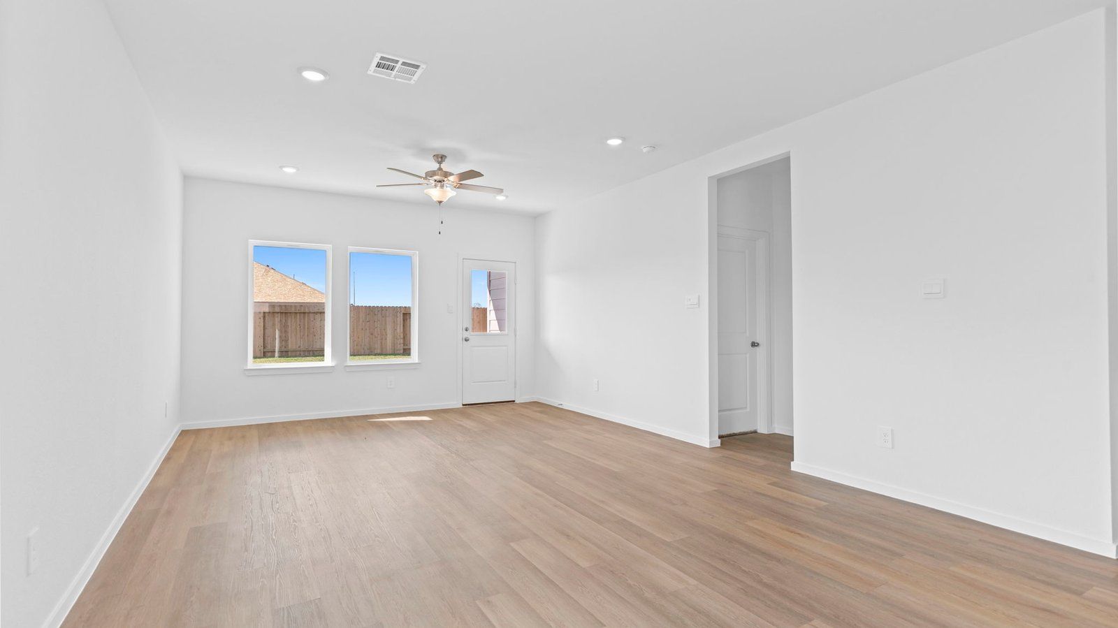 3929 Bronco Station Lane (Florence)