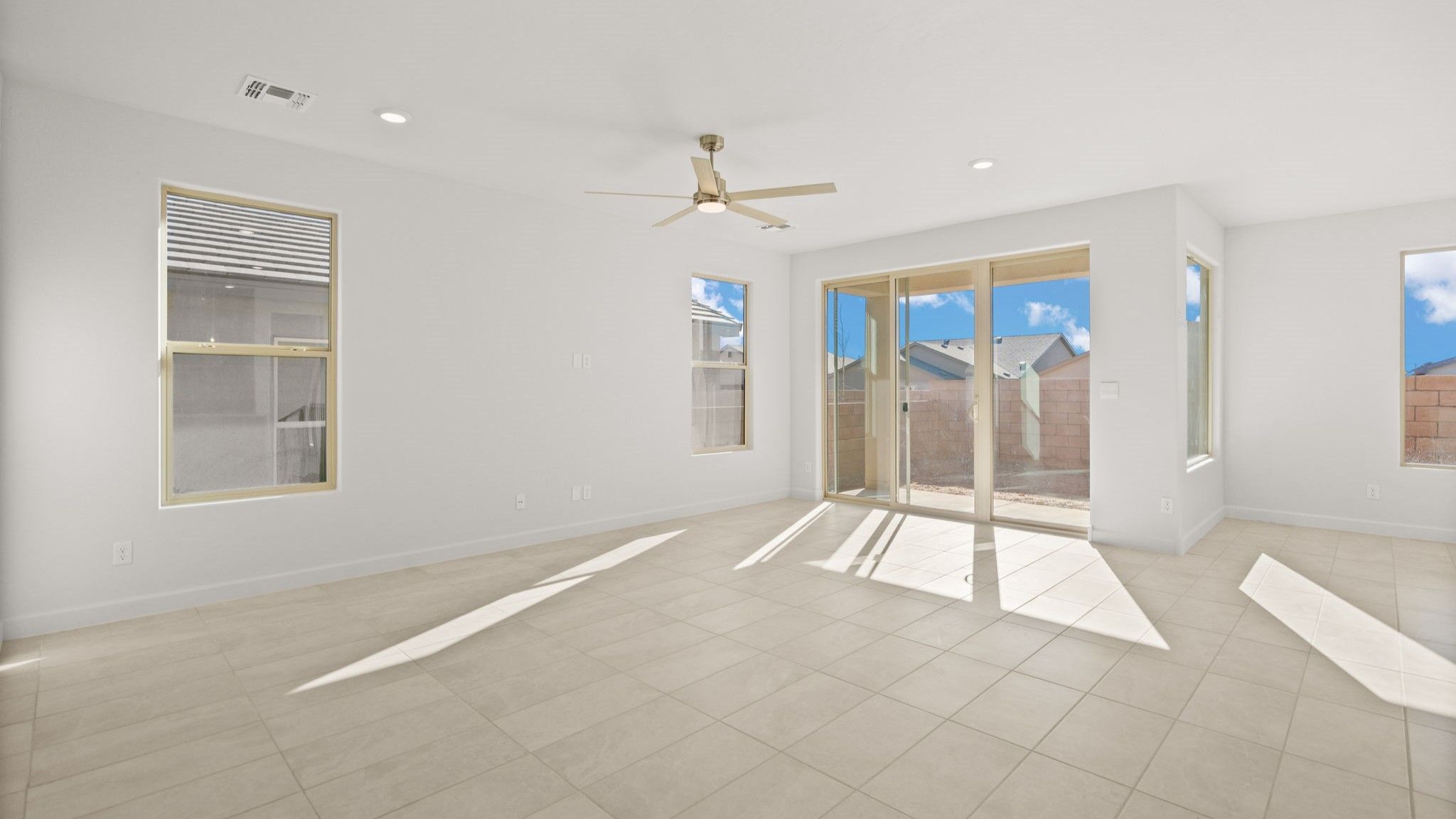 2416 Marble Avenue NE (The Destin)