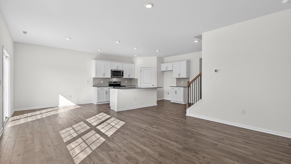 3055 Bayview Drive (HAYDEN)