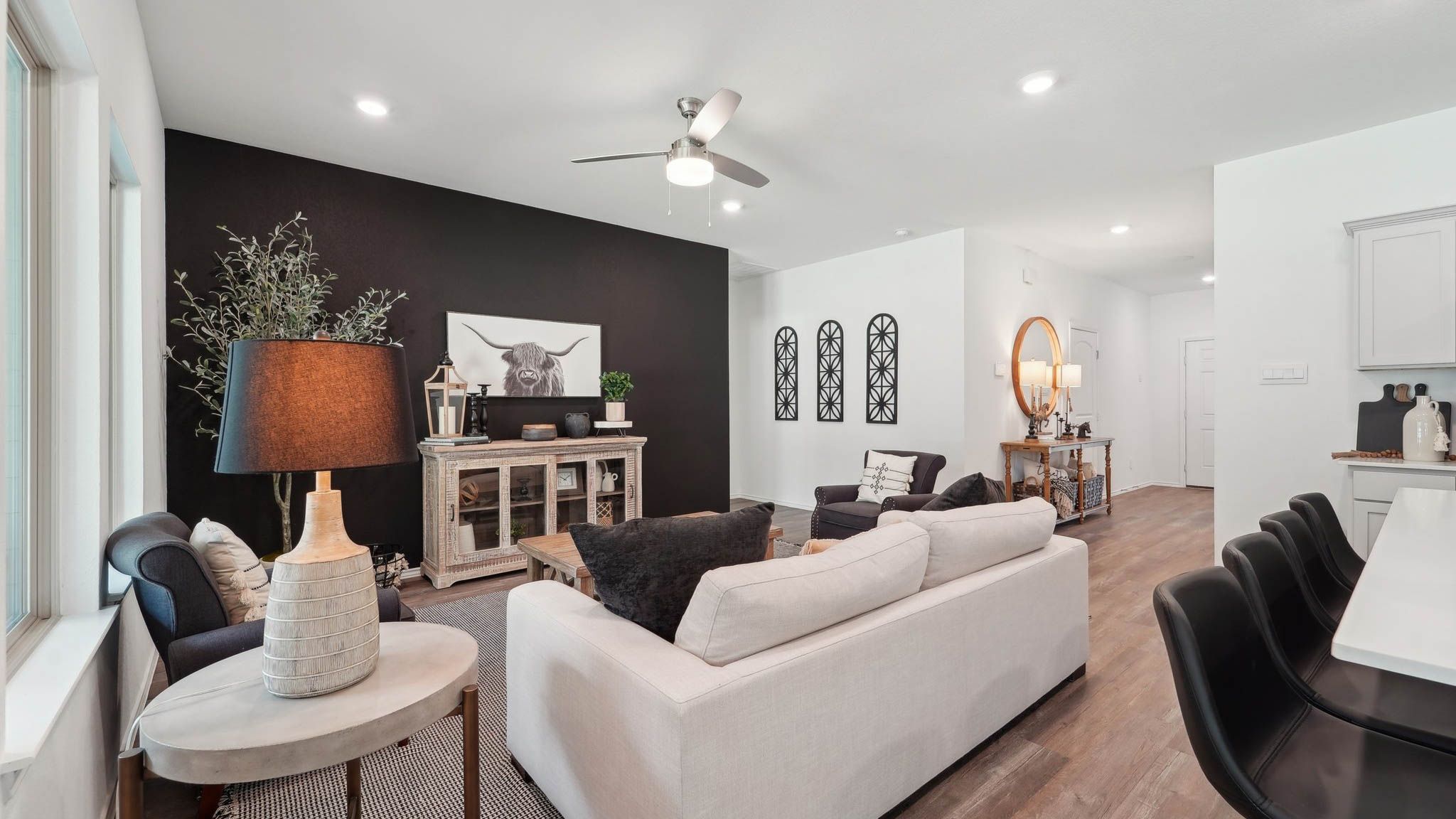 22018 Vernazza Bend Drive (Naples)