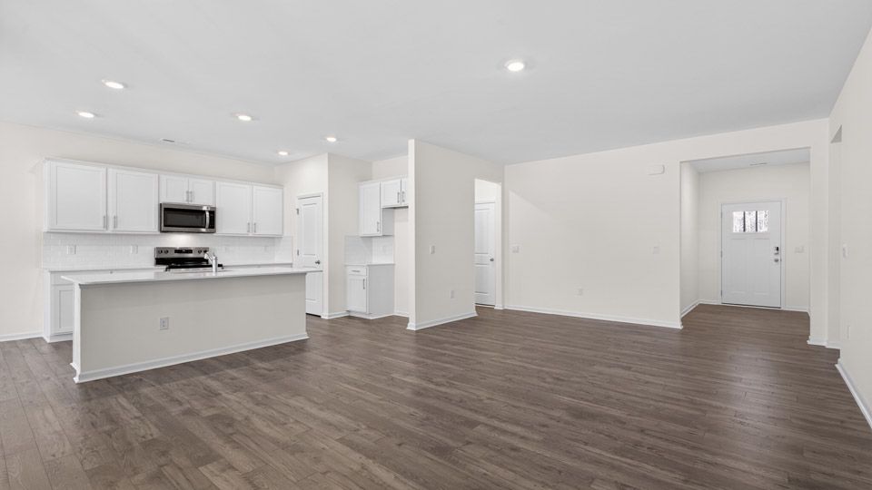 1086 Shoreline Drive (BOOTH)