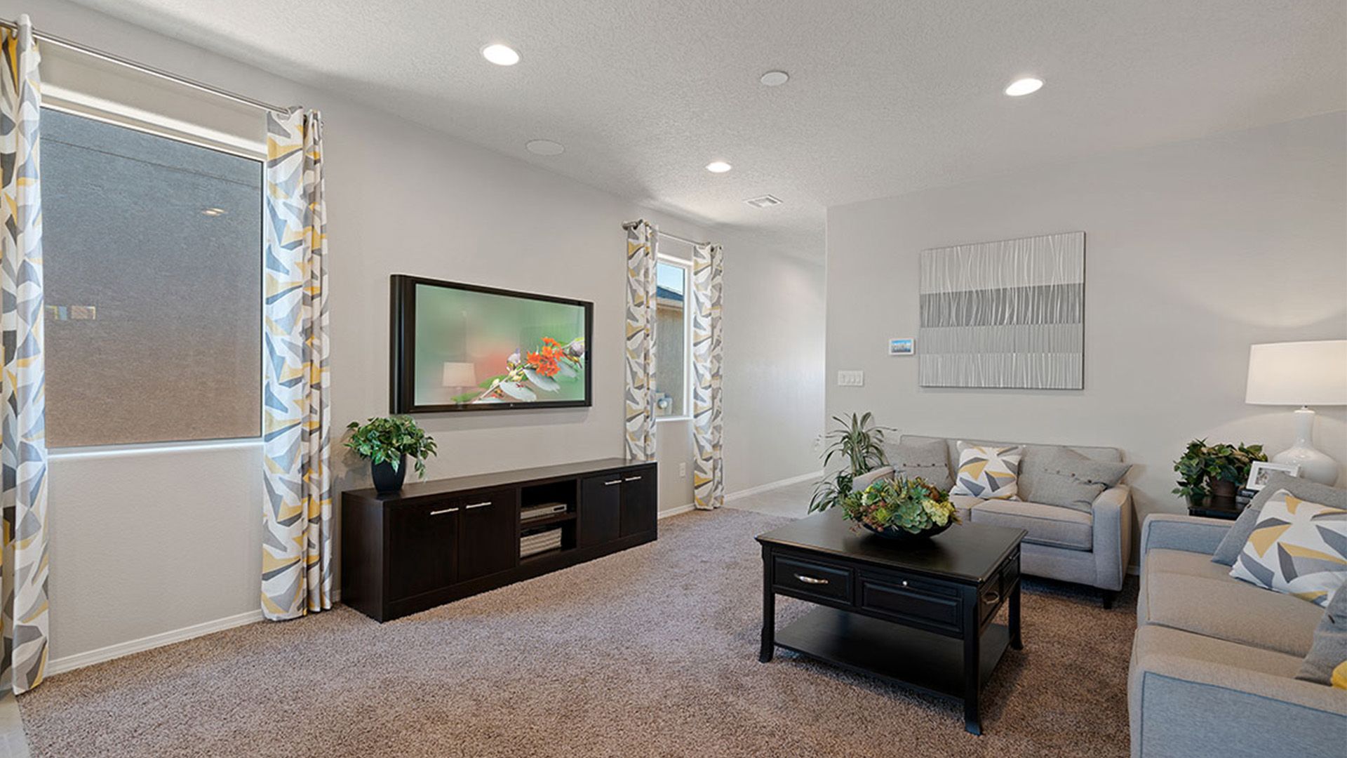 1517 Gleneagles Street NE (Sophia)