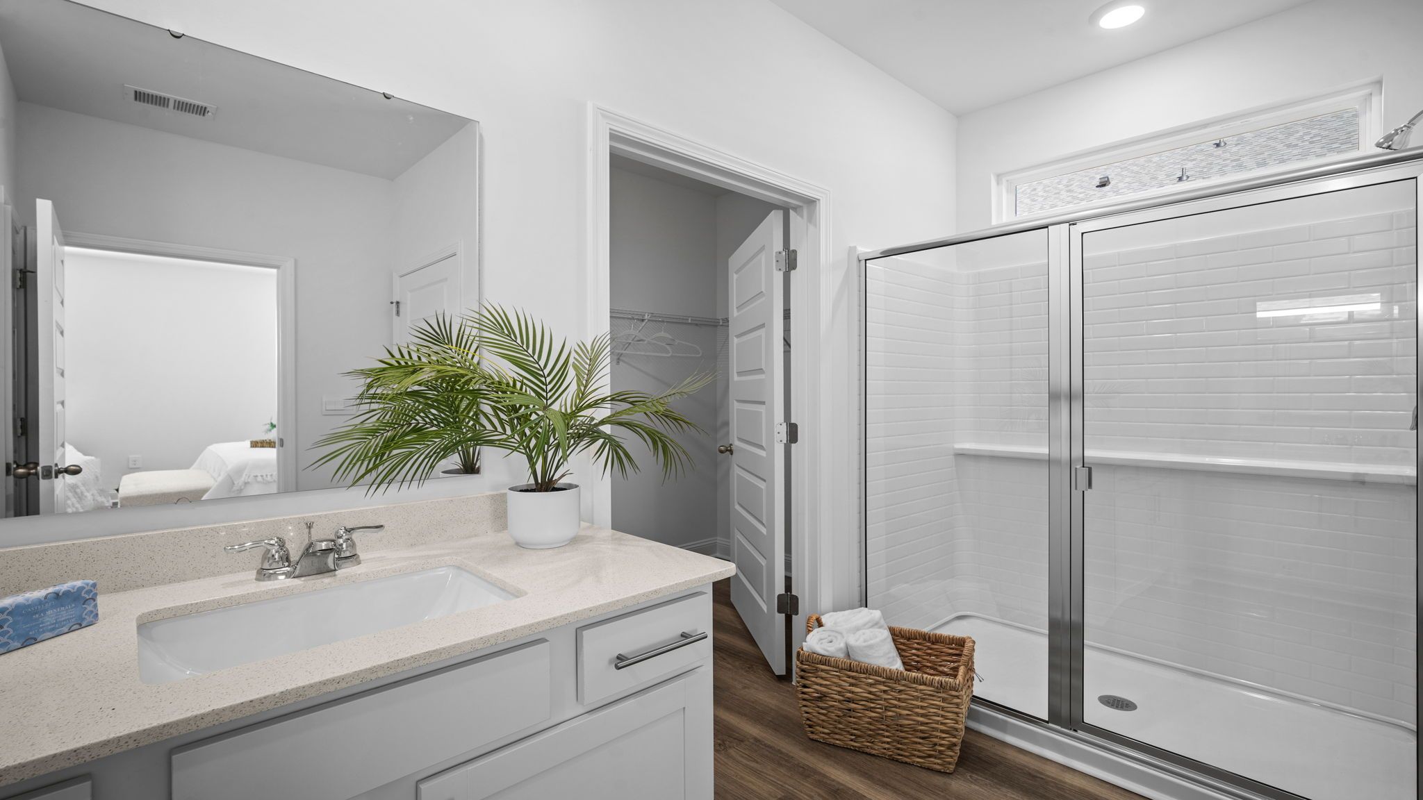 1020 Lakes Boulevard (Desmond)