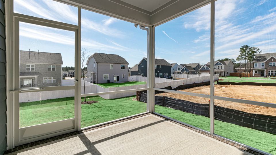 568 Lemon Daisy Lane (Sophie)