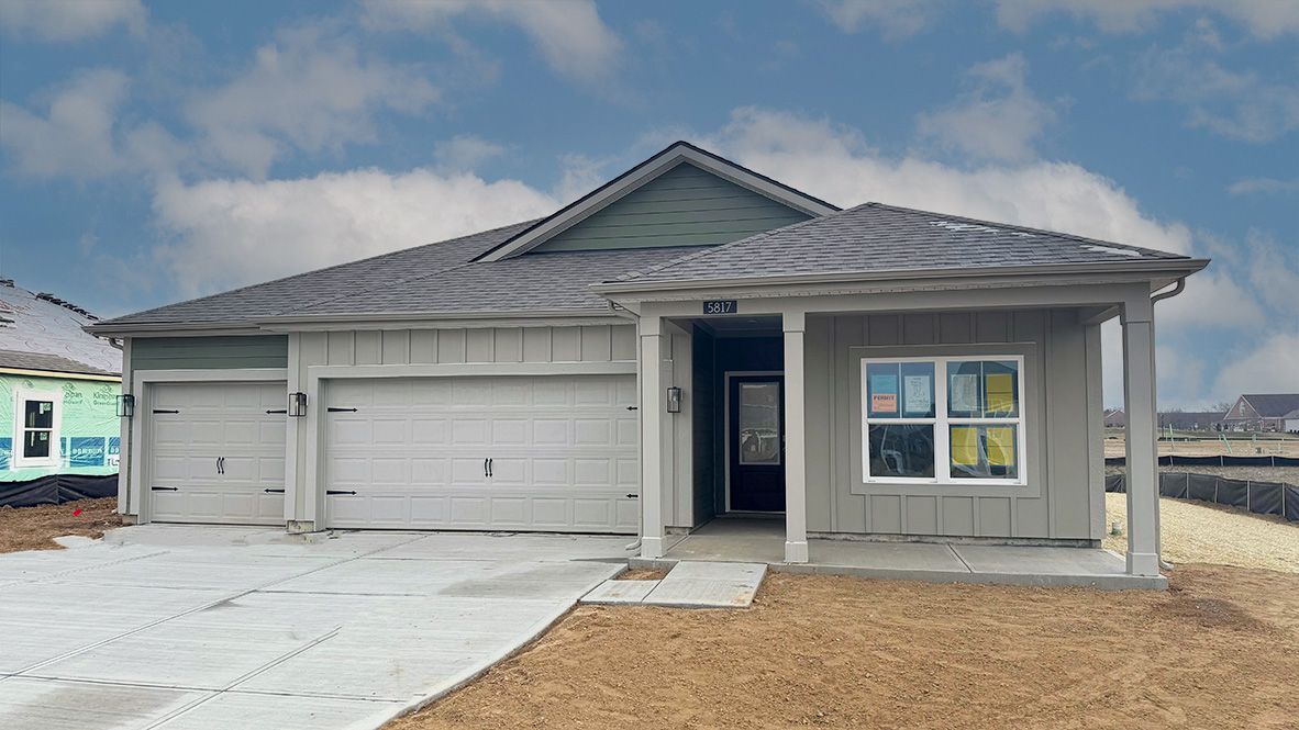 Fairfax - Meadows at Belleview: Greenwood, Indiana - D.R. Horton