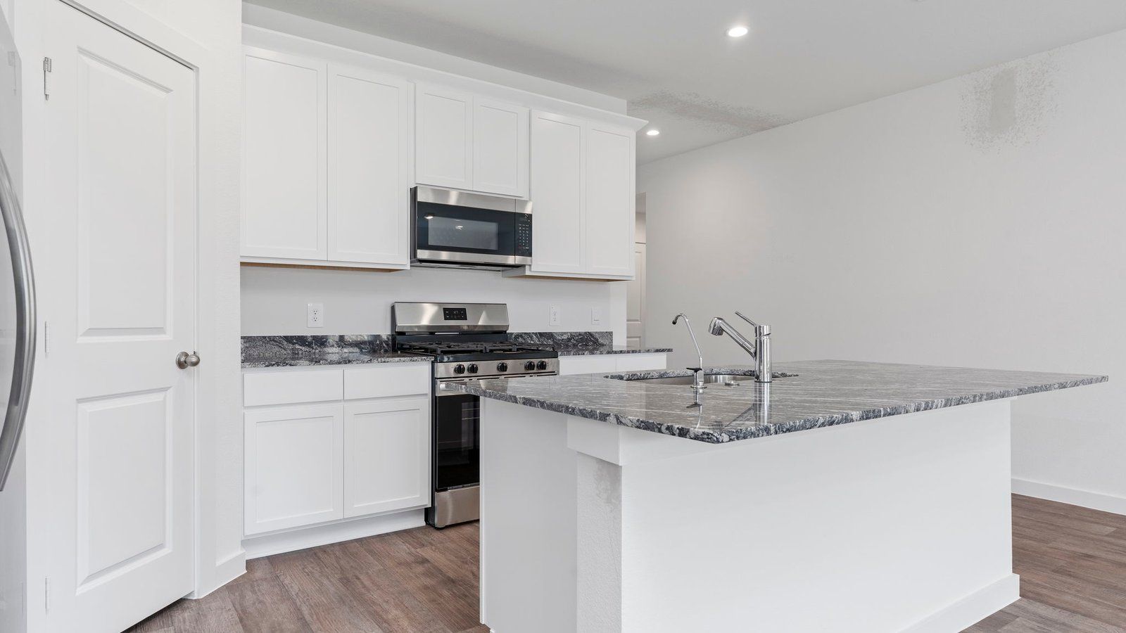 31730 Barrymoor Trace. Fulshear, TX 77441