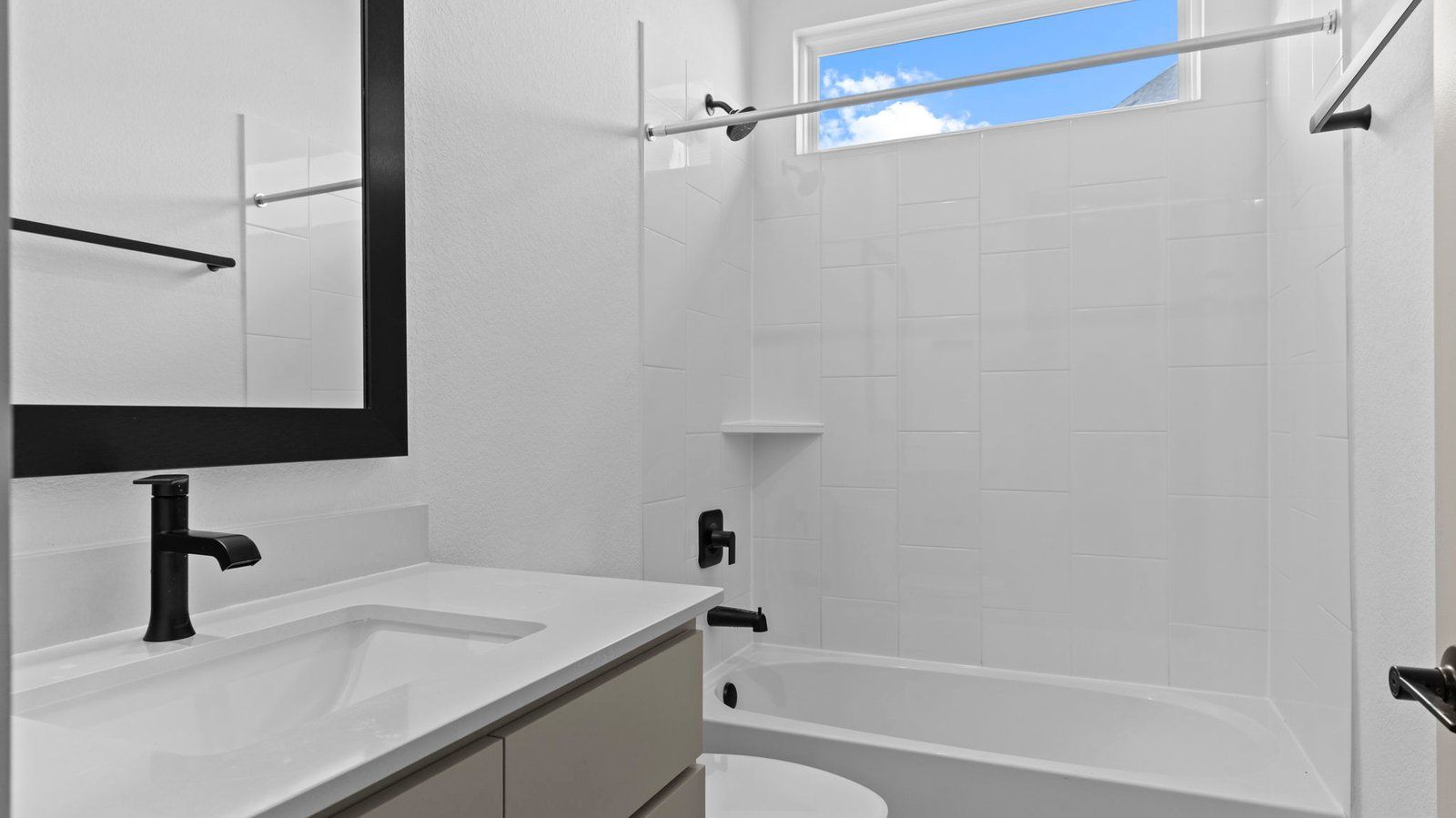 2419 Proteus Way. League City, TX 77573