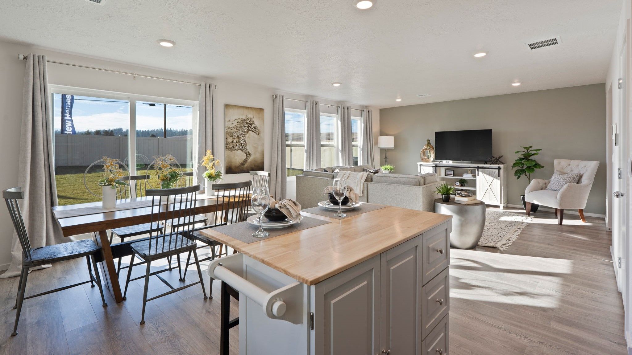 5271 E Mckinnon Ln. Spokane, WA 99217