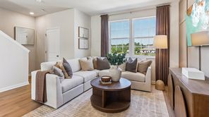 33 Forest Park Drive (LAFAYETTE)