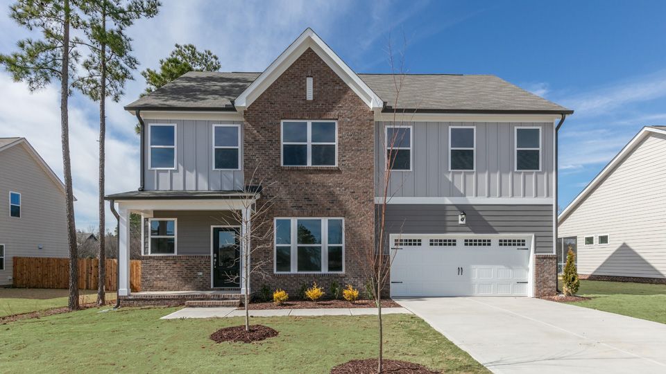 The Manors at Haywood Glen por D.R. Horton en Raleigh-Durham-Chapel Hill North Carolina