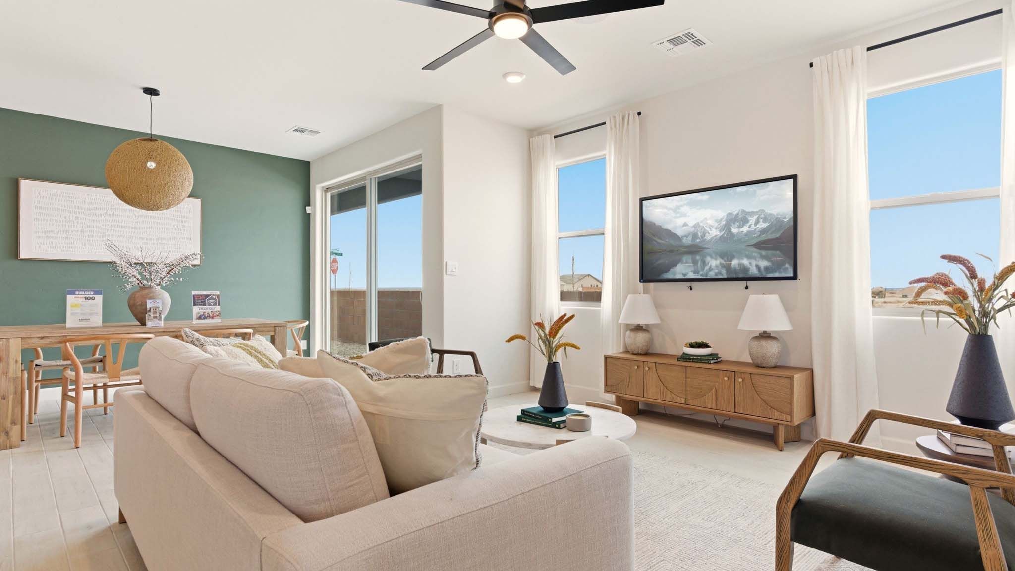 casa en Montage at Mesa del Sol por D.R. Horton