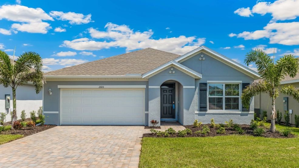 ARIA - Coral Lakes - Tradition & Express: Punta Gorda, Florida - D.R. Horton