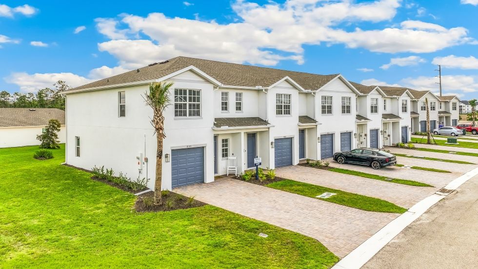 Pearson Unit A - Asher Park: Lehigh Acres, Florida - D.R. Horton