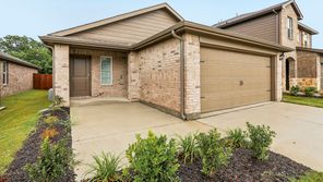 913 Jefferson Way (Amber)
