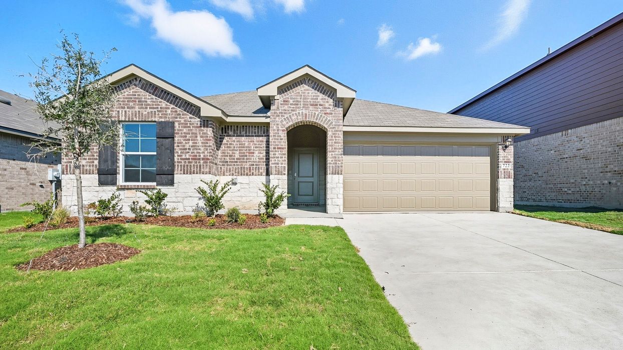Bellvue - Forestbrook Estates: Paris, Texas - D.R. Horton