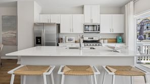 32 Forest Park Drive (LAFAYETTE)