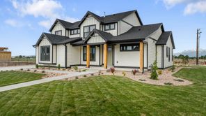 1021 N 1690 E 214 (Hastings)