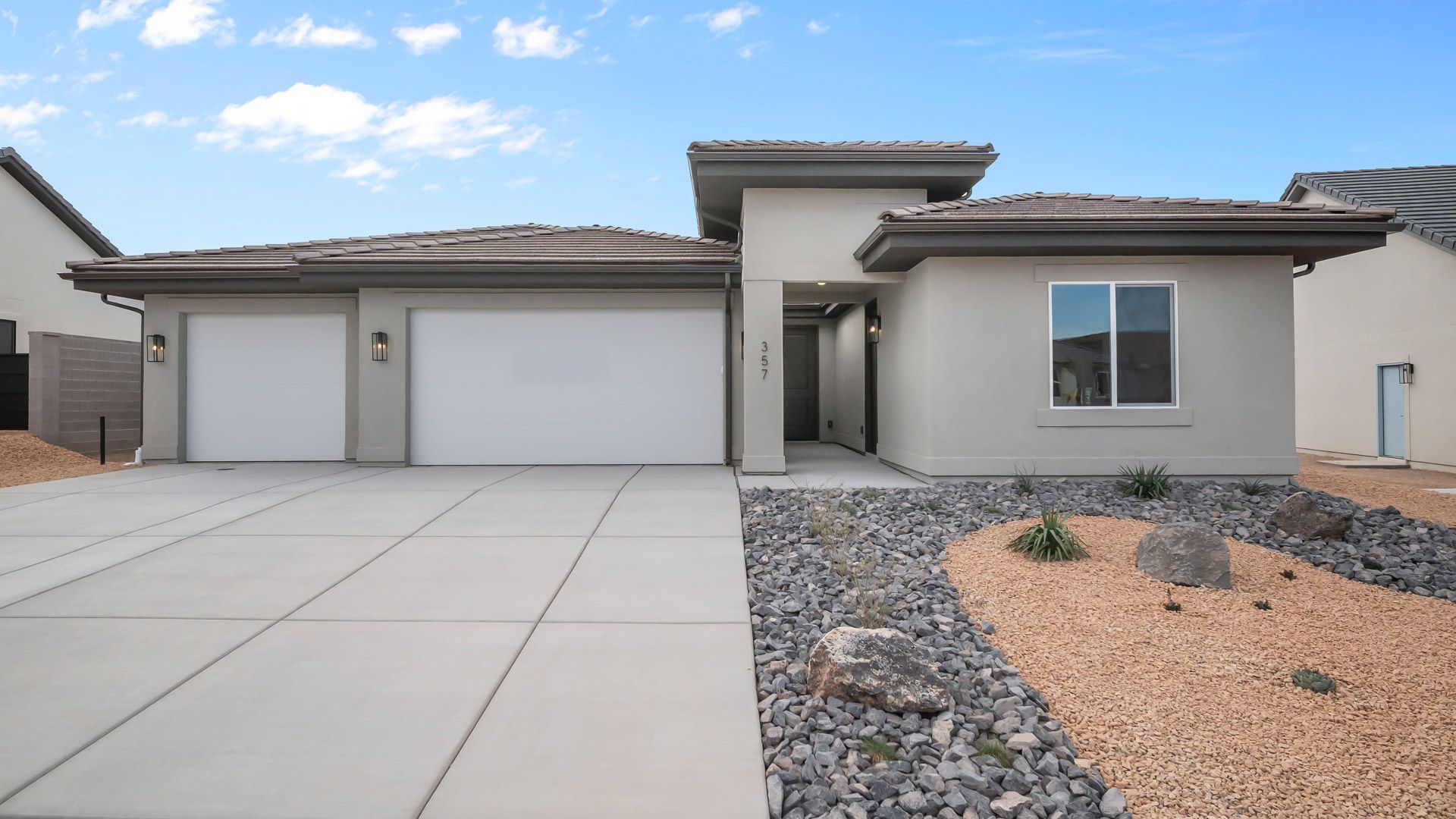 1608 S Staircase Way #4181 (Oasis)