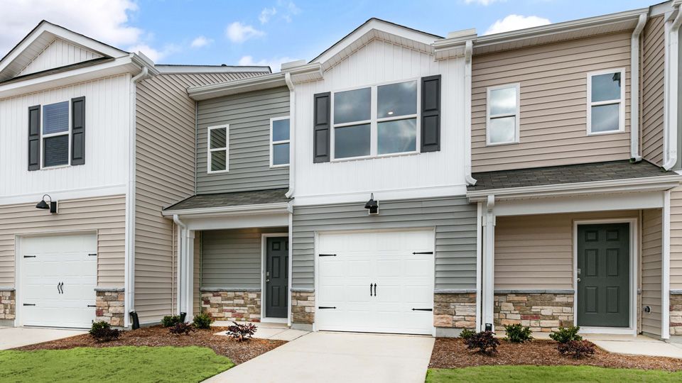 67 Bee Garden Court (ALTAMONT)