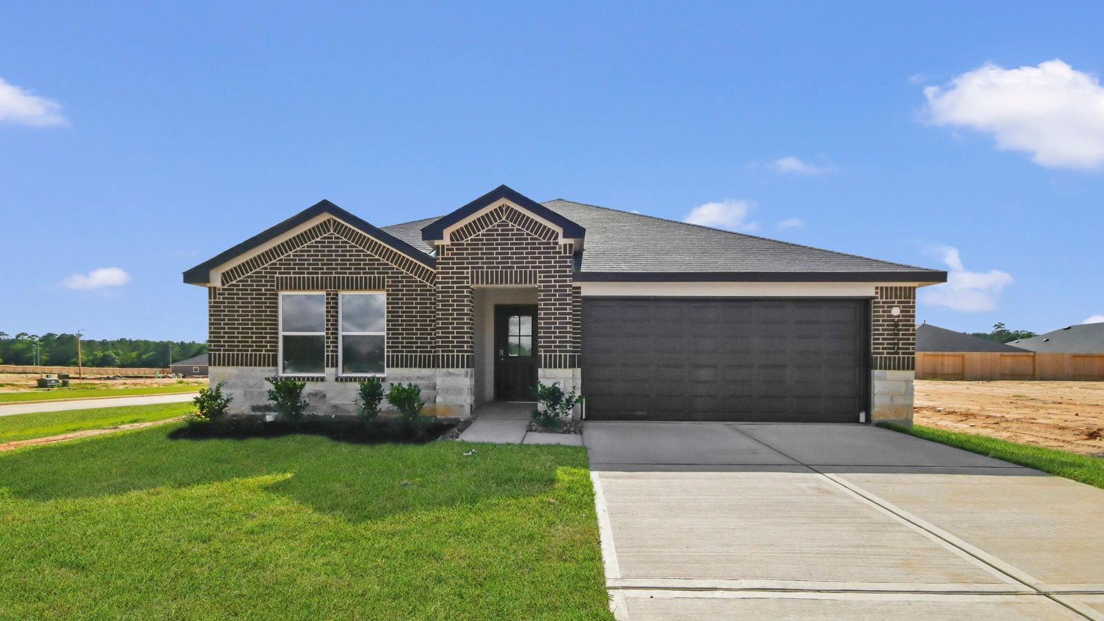 Texas Cali - Chapel Lakes: Montgomery, Texas - D.R. Horton